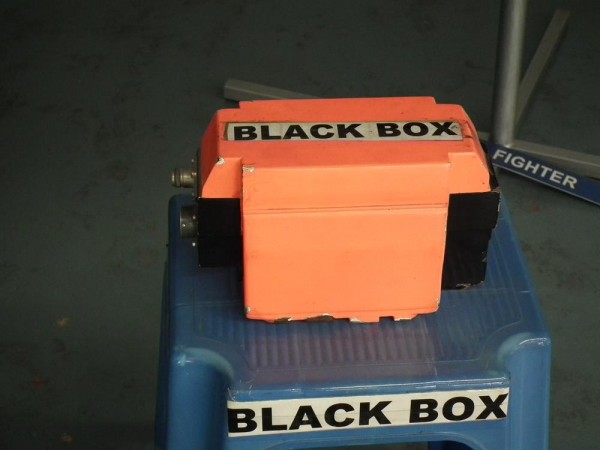 چرا جعبه سیاه میگویند